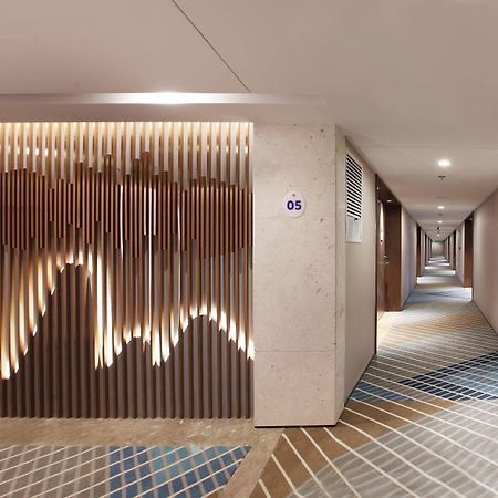 Holiday Inn Express Guilin City Center By Ihg מראה חיצוני תמונה